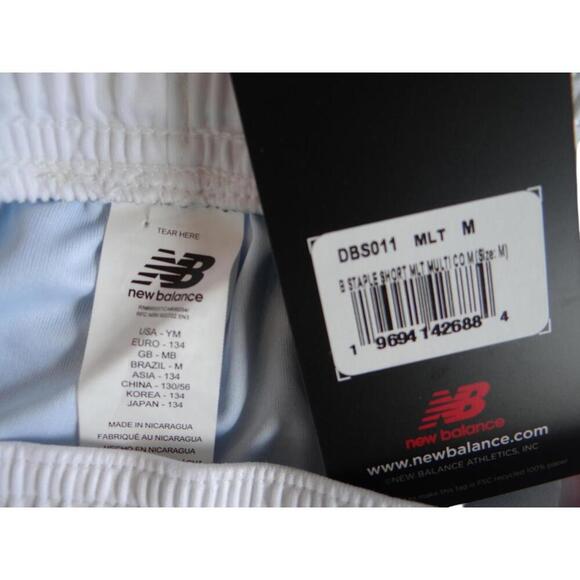 New Balance Youth Gradient Sports Shorts - Size M - Picture 2 of 3